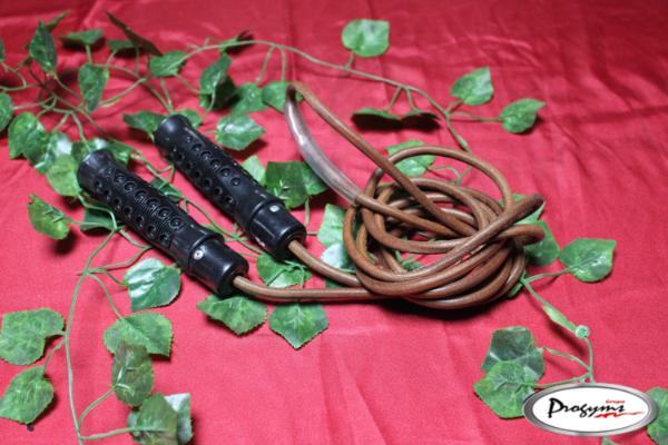 CUERDA PARA BRINCAR DE CUERO